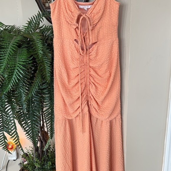 NWOT WAYF Iris Ruffle Hem Midi Dress Orange Ruched Lace Up Cutouts Bodycon Sexy - Picture 6 of 16